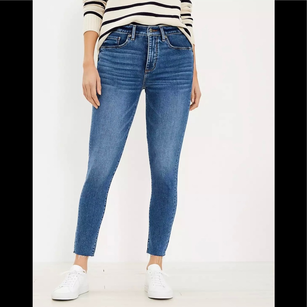 Petite Curvy High Rise Skinny Jean